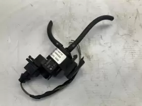 1830 BMW Xdrive Electric Vacuum Valve Control Solenoid 650I