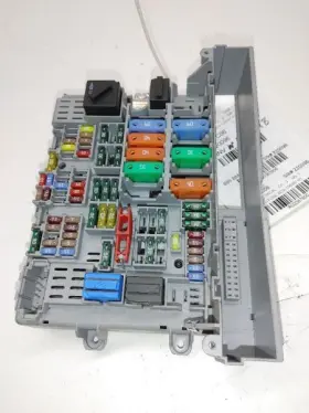 330I BMW Cabin Fuse Box E90 #2