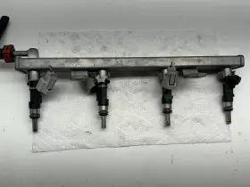 0280158388 BOSCH Fuel Injector Rail Nissan Infiniti #3