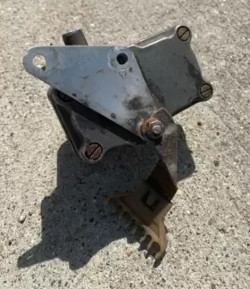 0438140036 BOSCH Porche Fuel Heating Regulator 928 #2