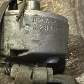 0-231-137-035 BOSCH Ignition Distributor Volkswagen #2