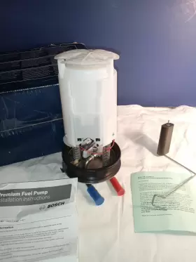 F00HK00995 BOSCH Fuel Pump Module Chevrolet Gmc Oldsmobile
