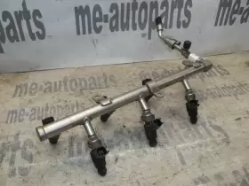12572886 CADILLAC Sts Fuel Injection Rail Injector Cts Srx #3