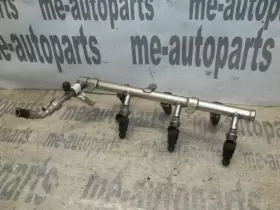 12572886 CADILLAC Sts Fuel Injection Rail Injector Cts Srx