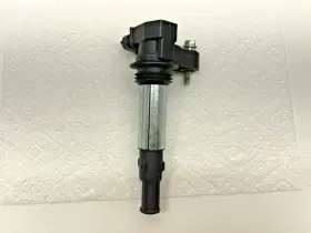 12613057 CADILLAC Bosch Ignition Coil Buick Saab Gmc Enclave