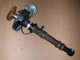 1110987 CHEVROLET Delco Remy Distributor 327 #2