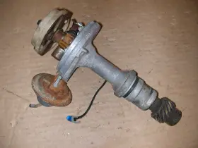 1111935 CHEVROLET Delco Remy Distributor Core 455 Oldsmobile