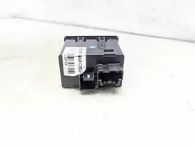 13525431 CHEVROLET Center Console Usb Port 1500 Silverado #3