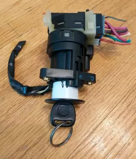 22670487 CHEVROLET Ignition Switch Solenoid Lock Cylinder Key