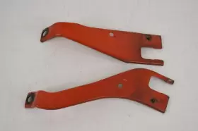 3923963 CHEVROLET Top Ignition Shield Brackets Block 350 #3