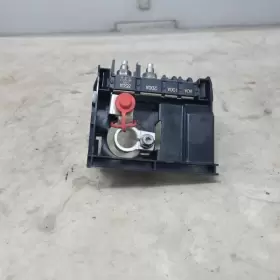 699.GM1U16 CHEVROLET Battery Fuse Panel Junction Block Camaro #3