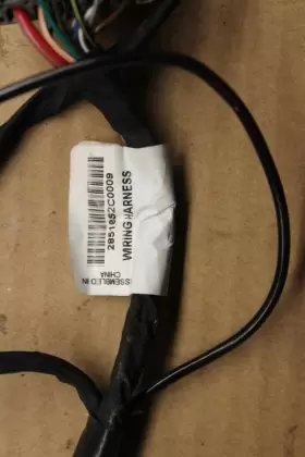 28518S2C0009 CHEVROLET TRUCK Rear Heater Wiring Harness Tahoe #3