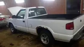 S10PICKUP CHEVROLET TRUCK Fuse Box Engine Blazer Jimmy #2