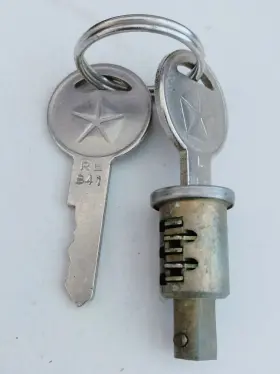 5240380 CHRYSLER Lock Cylinder Keys Sunbeam Barrel #2