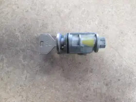 633-00118 CHRYSLER Ignition Cylinder Cirrus