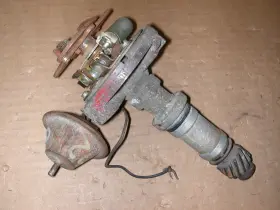 1112109 DELCO-REMY Distributor Core 350 Buick