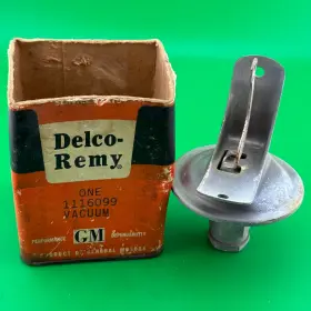 1116099 DELCO-REMY Distributor Vacuum Chamber Nos Nash