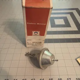 D137B DELCO REMY Nos Vacuum Advance Chevrolet