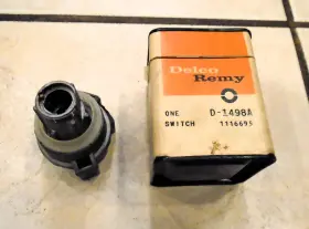 D1498A DELCO REMY Nos Light Ignition Switch Gmc
