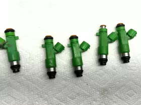 0940 DENSO Fuel Injectors G35 Infiniti #2