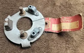 18-12151 FORD Nos Distributor Breaker Plate