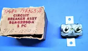 51A-12250-A FORD Nos Volt Breaker Amp Circiut
