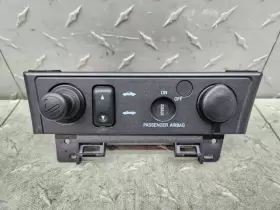 699.FD1R05 FORD Convertible Roof Top Switch Control Bezel