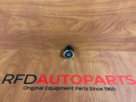 DG9Z-10B776-AA FORD Start Fusion