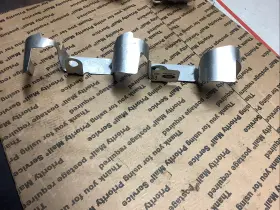 E1TZ-12A406-A FORD Nos Spark Plug Heat Shield