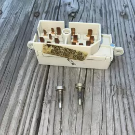 F8ZC-3C529-DA FORD Ignition Switch Starter Column Mustang