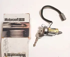 SW-1806 FORD Nos Vi Ignition Lock Cylinder Keys Lincoln