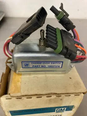10037376 GENERAL MOTORS Ingition Box Switch Gm