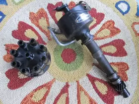 1110891 GENERAL MOTORS Dual Point Distributor Gm Chevy