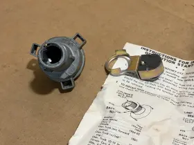 1116662 GM Ignition Switch Lamp Holder Bracket Nos Corvair