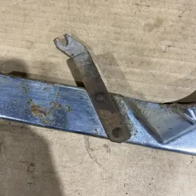 3819766 GM Right Lower Spark Plug Wire Heat Shield A40 #3