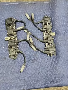 12556450 GM Ignition Coils Bracket C5 LS1 Chevrolet Cadillac