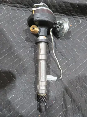 1111142 GM DELCO REMY Distributor Prof Restrd C2 427 Corvette