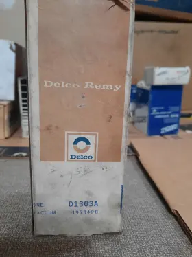1973428 GM/DELCO REMY Nos Cylinder Vacuum Advance Chevrolet
