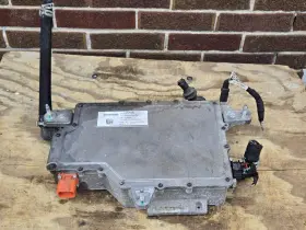 Gm Oem 24267785 Chevrolet 14-16 Spark Ev Battery-control Unit 68k