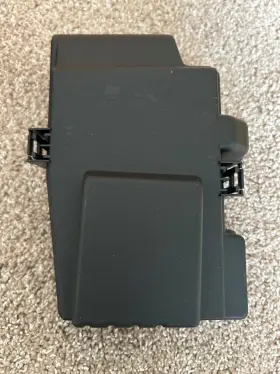 84471670 GM OEM Electrical Battery Cables Cover 2500 Sierra