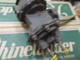 R44S GM PONTIAC SPARK PLUG DIVISION Ac Vacuum Fuel Pump Ford