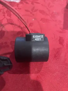 6359412 HYDRAFORCE Solenoid Valve Coil Hole