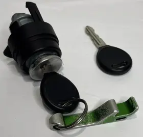 5003843AA JEEP Ignition Cylinder Switch Keys Xj Cherokee