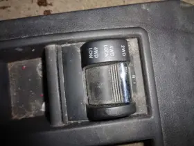 659.AM8211 JEEP Electrical Liberty