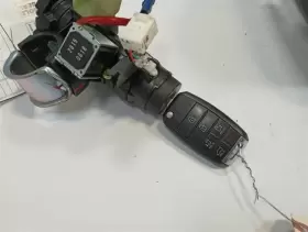 633-60177 KIA Ignition Lock Cylinder Switch Key Fob Remote #2