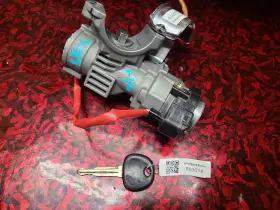 819103W010 KIA Conventional Ignition Switch Sportage #2
