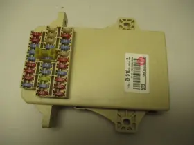 919502H510 KIA Power Supply Distribution Module Forte #2