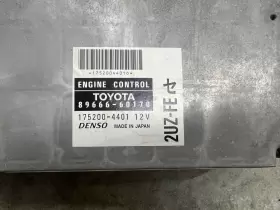 89666-60170 LEXUS Land Ecu Ignition Key Door Locks Cylinder #2