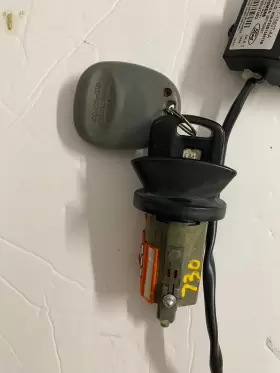 IWK-60165 LINCOLN Bezel Ignition Lock Cylinder Key Ford #3
