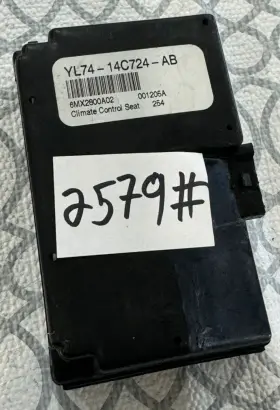 YL74-14C724-AB LINCOLN Heated Seats Climate Control Module